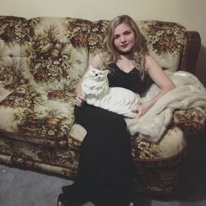 Meet your Posher, Maggie